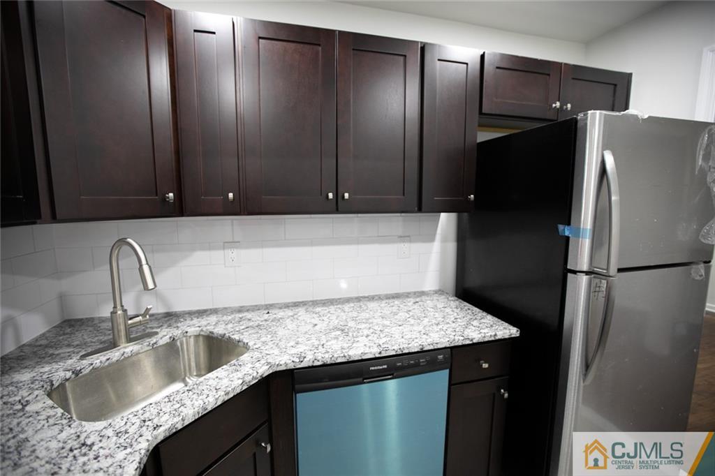 4005 Hana Road Edison, NJ 08817 - Photo 11 of 21 Gallery Image 11