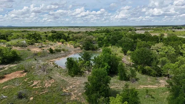 $2,400,000 | 6500 Farm To Market 586, Bangs, TX 76823