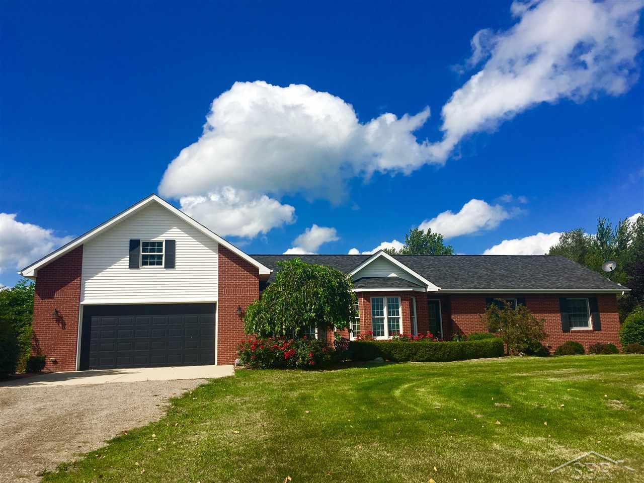 18260 O'Hara Road Hemlock, MI 48626 - Photo 6 of 33 31329134-5.JPG