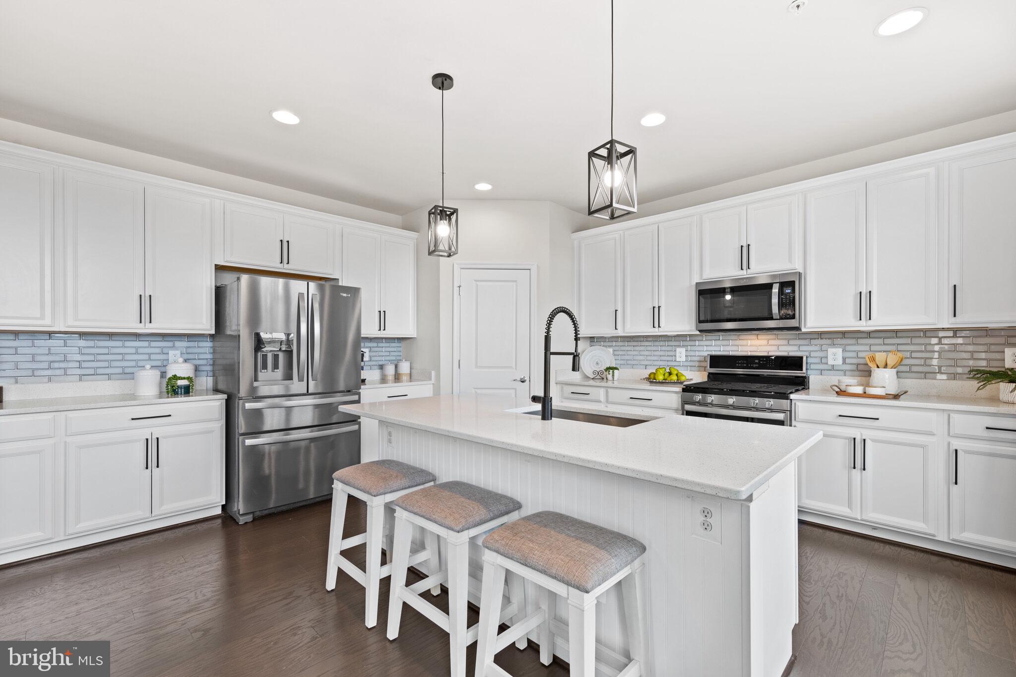 10321 Quarter Deck Lane Berlin, MD 21811 - Photo 12 of 58 Quartz Countertops