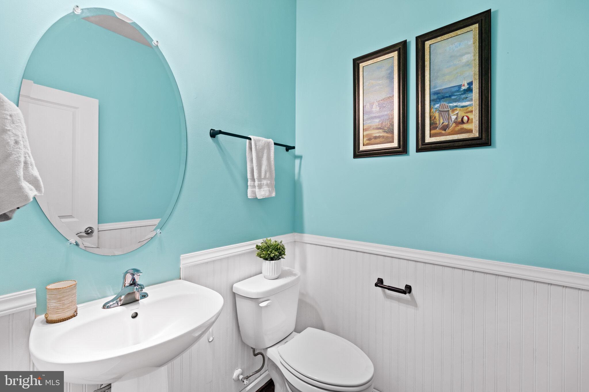 10321 Quarter Deck Lane Berlin, MD 21811 - Photo 20 of 58 Main Level Powder Bath