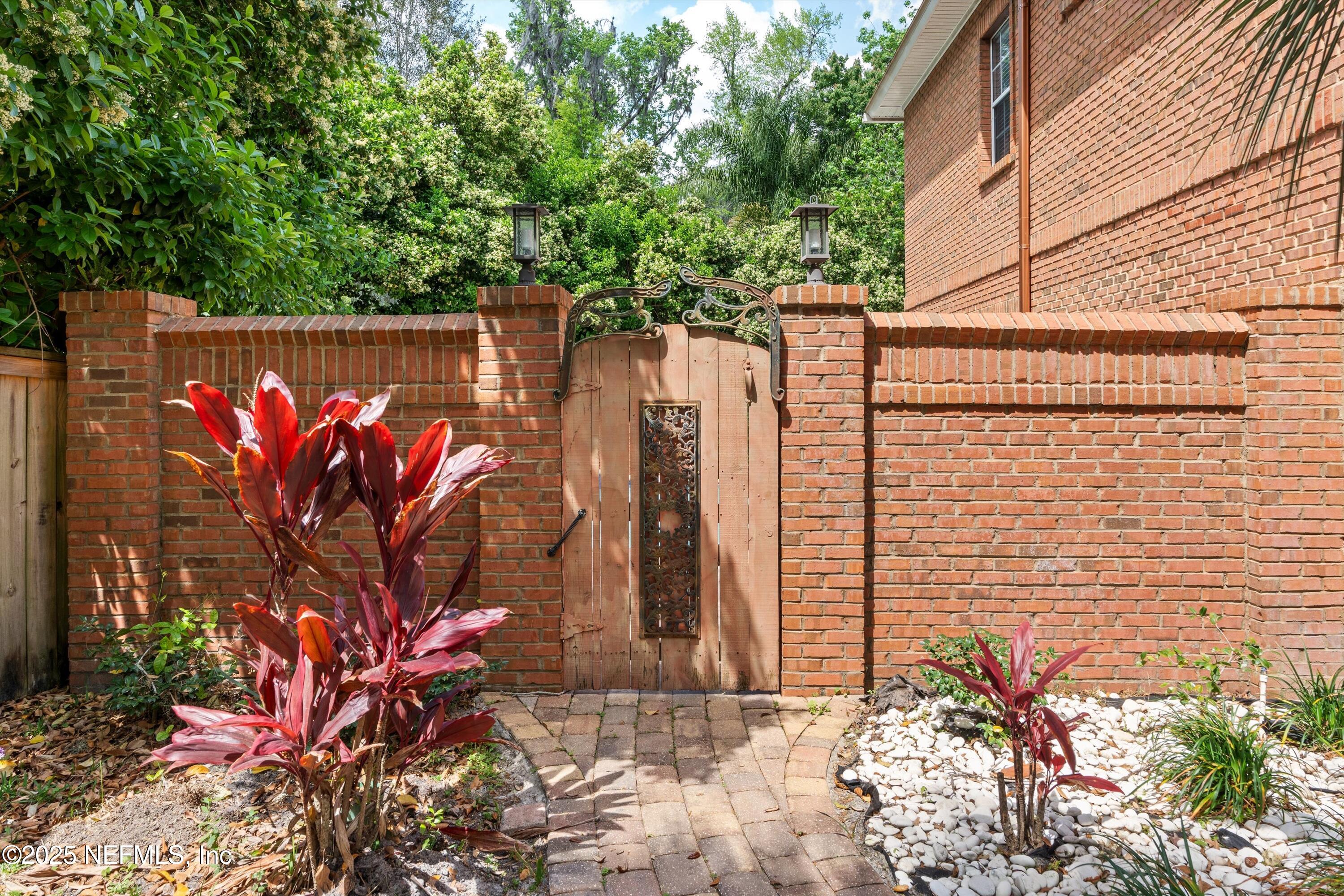 1053 Anchor Road St. Johns, FL 32259 - Photo 53 of 89 Front Gate