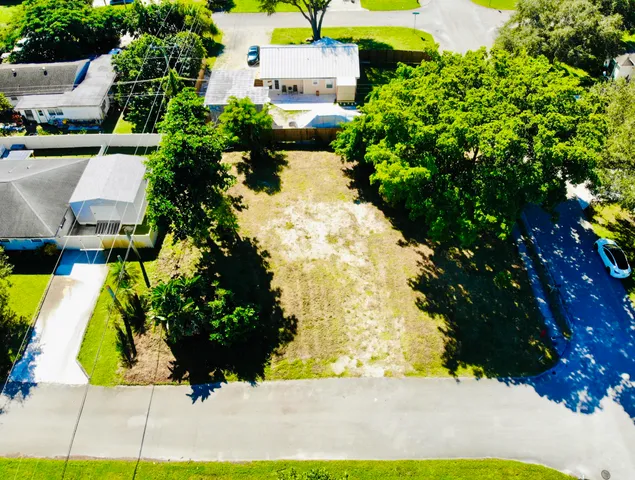 $225,000 | 4802 Bonanza Road, Lake Worth, FL 33467