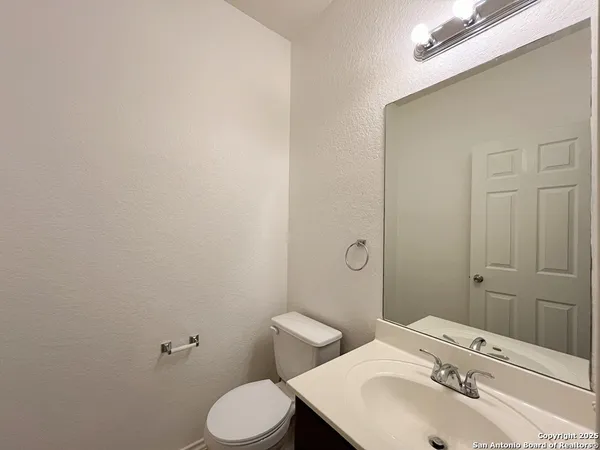 $1,892 | 15338 Nesting Way, San Antonio, TX 78253