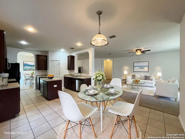 $1,892 | 15338 Nesting Way, San Antonio, TX 78253