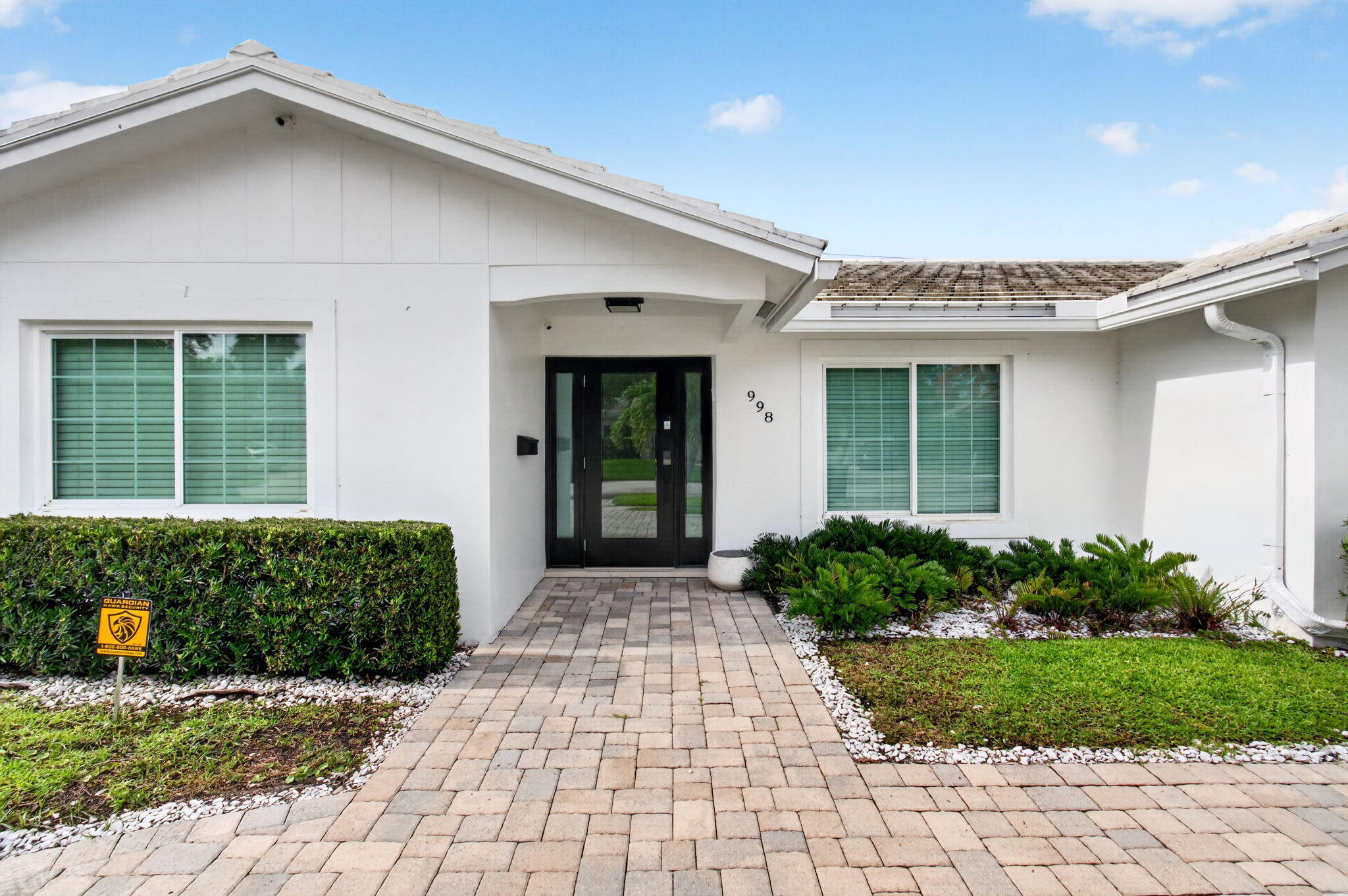 998 Southwest 7th Street Boca Raton, FL 33486 - Photo 4 of 82 4-web-or-mls-DSC_8705
