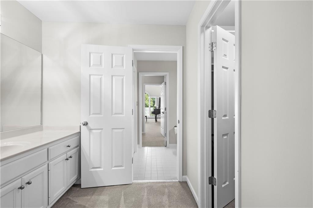 1696 Harts Run Atlanta, GA 30341 - Photo 47 of 55