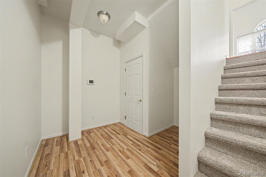 638 West Bluff Court, Unit 31 Rochester Hills, MI 48307 - Photo 46 of 49