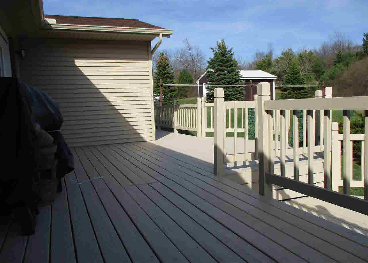 10234 Hartland Road Fenton, MI 48430 - Photo 57 of 74 21444200-56.JPG
