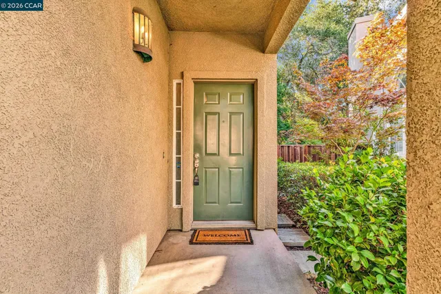 $1,298,000 | 219 Forest Creek Lane, San Ramon, CA 94583