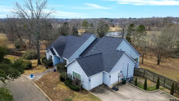 $535,000 | 7031 Ridge Pl Circle, Tyler, TX 75703