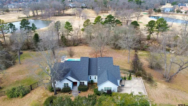 $575,000 | 7031 Ridge Pl Circle, Tyler, TX 75703
