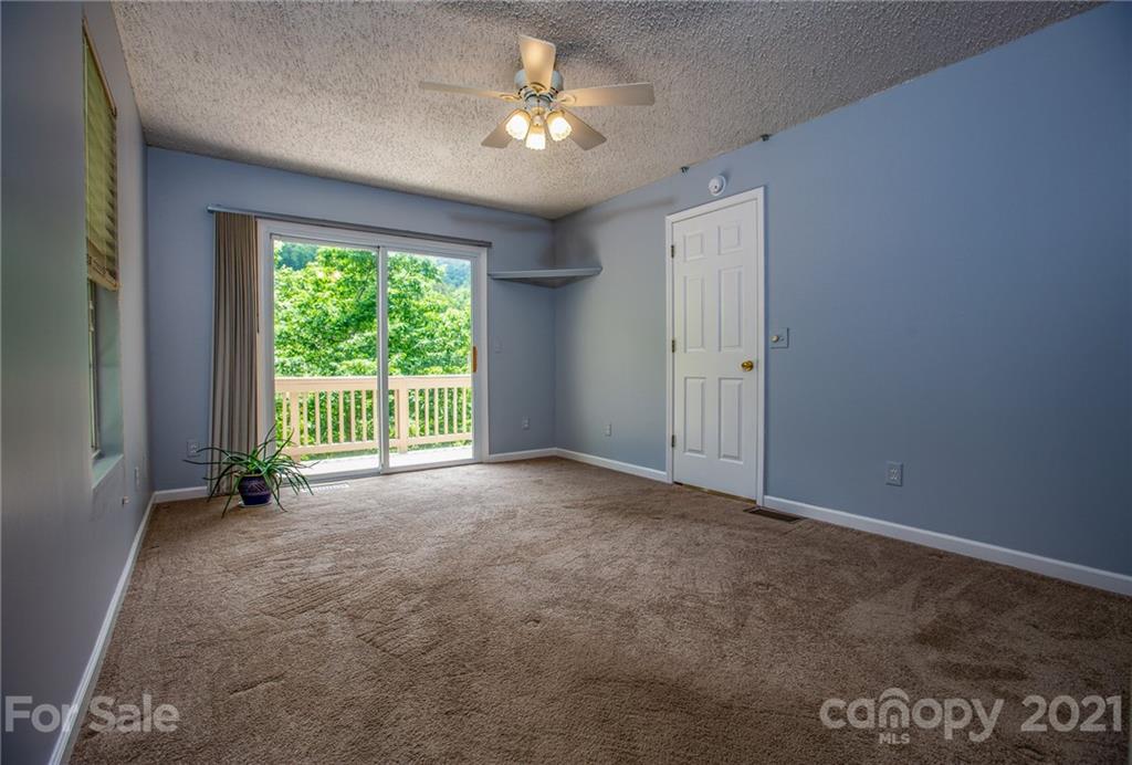210 Riene Road Swannanoa, NC 28778 - Photo 9 of 37 Gallery Image 9