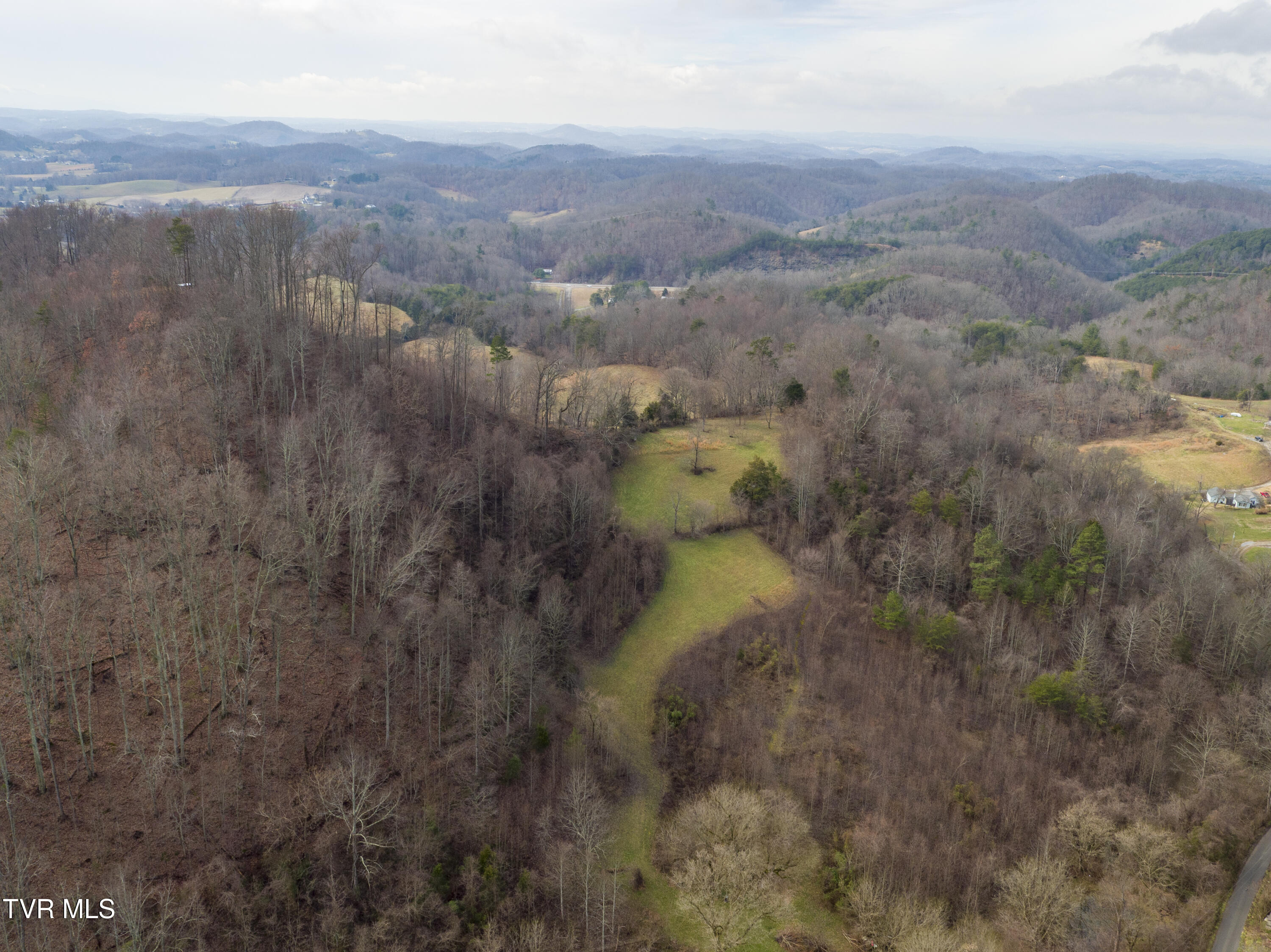 309 Holston Mountain Road, Unit 3 Elizabethton, TN 37643 - Photo 14 of 29 OBH- (3 of 22)