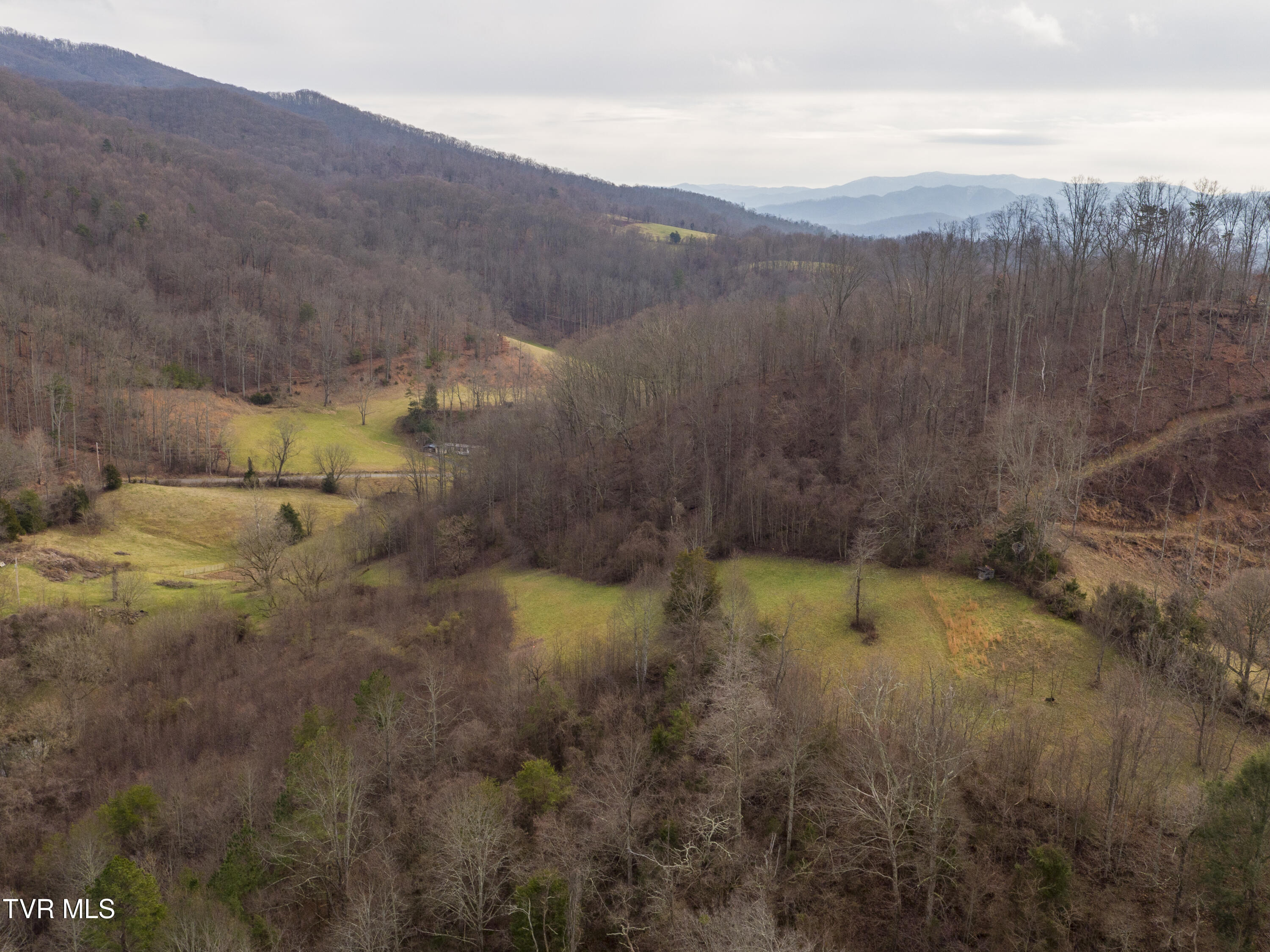 309 Holston Mountain Road, Unit 3 Elizabethton, TN 37643 - Photo 16 of 29 OBH- (9 of 22)