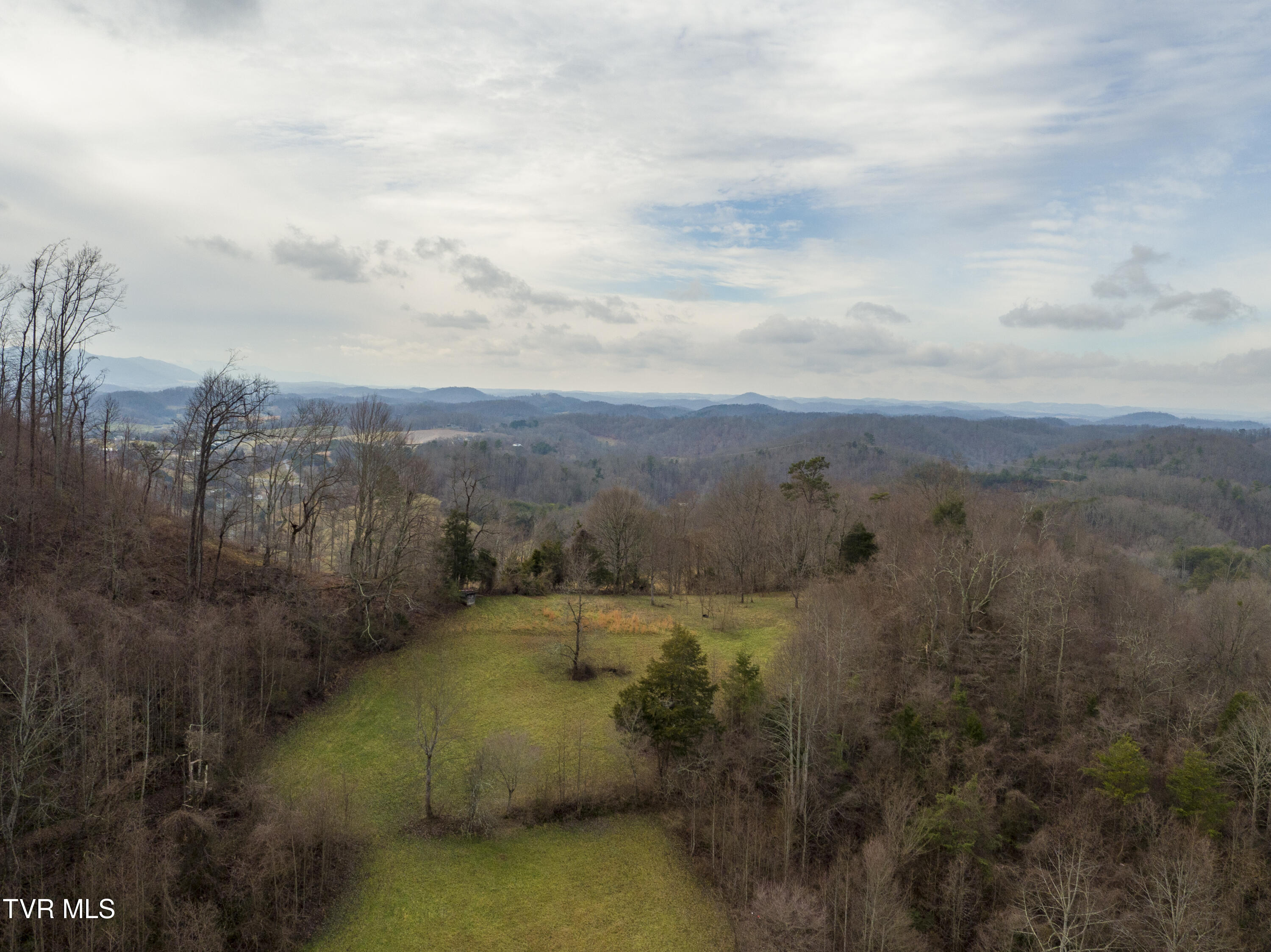 309 Holston Mountain Road, Unit 3 Elizabethton, TN 37643 - Photo 17 of 29 OBH- (13 of 22)