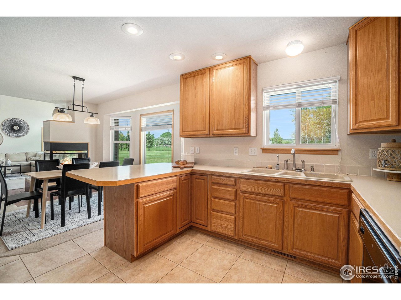1625 Green Ridge Road Berthoud, CO 80513 - Photo 13 of 35 Kitchen