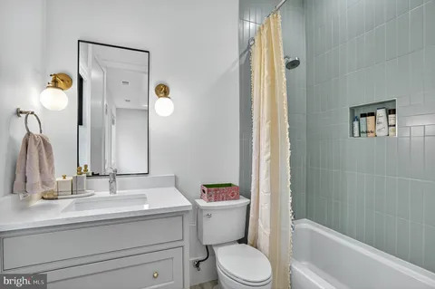 $2,995,000 | 1615 North Wakefield Street, Arlington, VA 22207