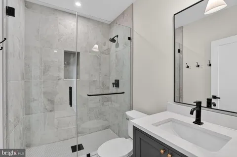 $2,995,000 | 1615 North Wakefield Street, Arlington, VA 22207