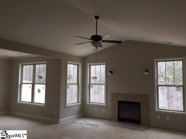 415 Longfellow Way Simpsonville, SC 29681 - Photo 5 of 12 Gallery Image 5