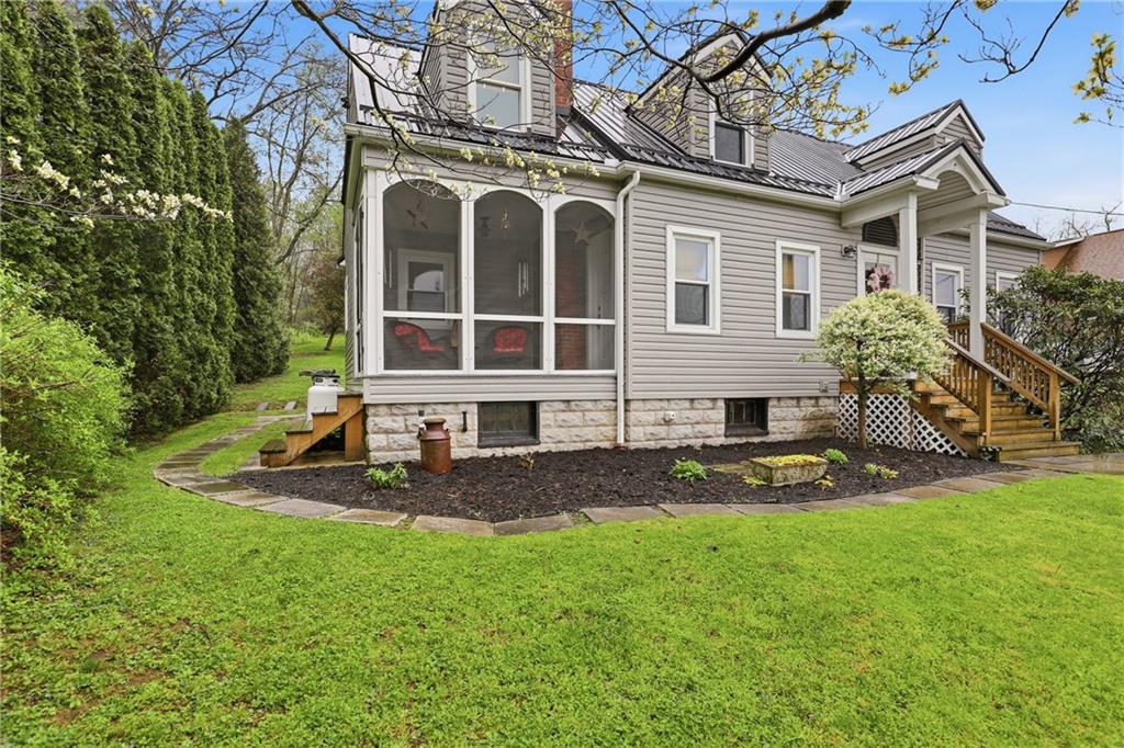 356 Glessner Road Johnstown, PA 15905 - Photo 8 of 48