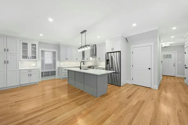 $950,000 | 9 Gaskins Lane, Ayer, MA 01432