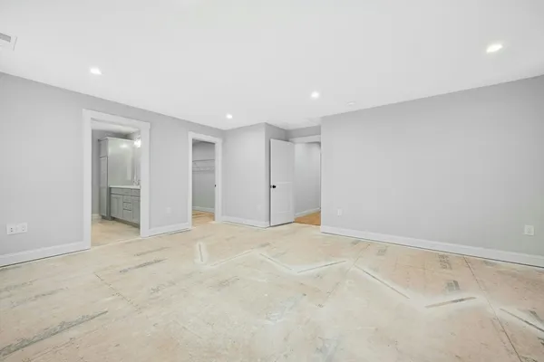 $950,000 | 9 Gaskins Lane, Ayer, MA 01432