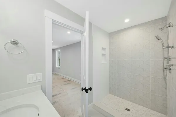 $950,000 | 9 Gaskins Lane, Ayer, MA 01432