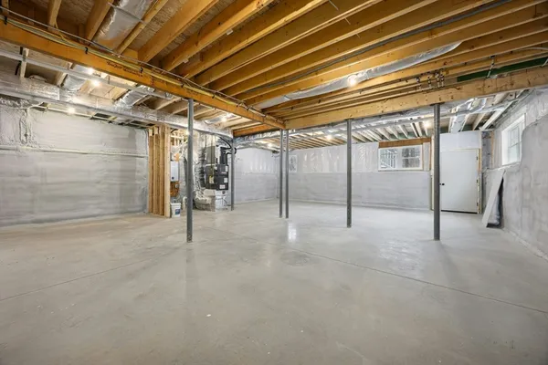 $950,000 | 9 Gaskins Lane, Ayer, MA 01432