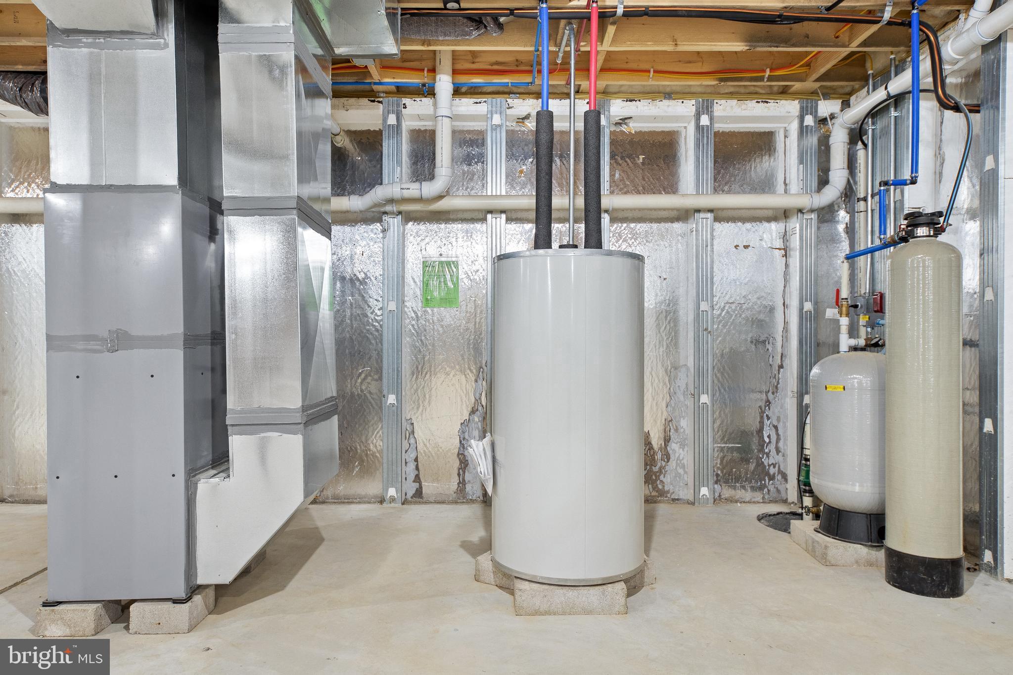 666 Irving Avenue Bridgeton, NJ 08302 - Photo 34 of 41 a view of an empty room