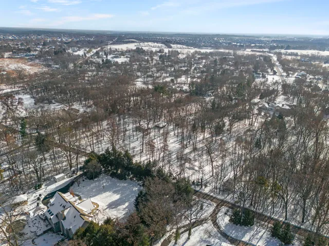 $444,000 | 40W789 Whitney Road, St. Charles, IL 60175