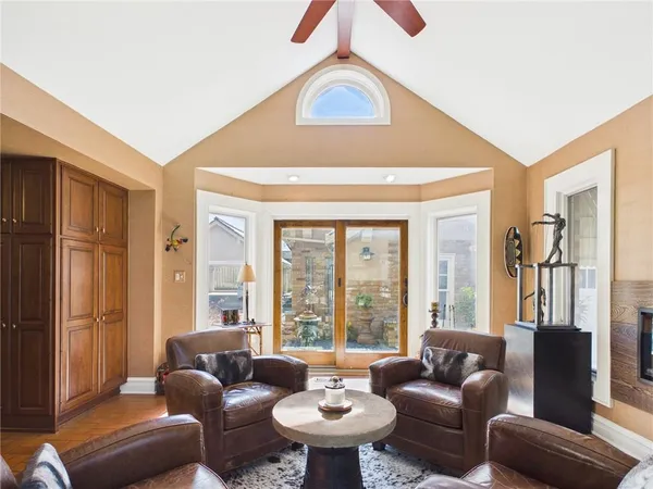 $650,000 | 304 West 9th Street, Fort Scott, KS 66701