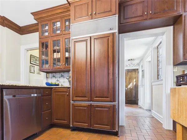 $650,000 | 304 West 9th Street, Fort Scott, KS 66701