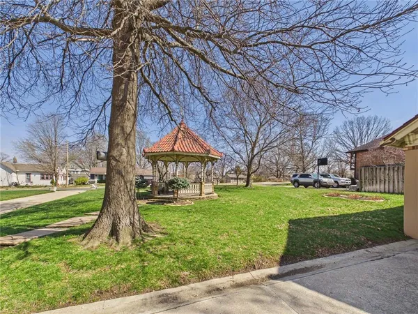 $650,000 | 304 West 9th Street, Fort Scott, KS 66701