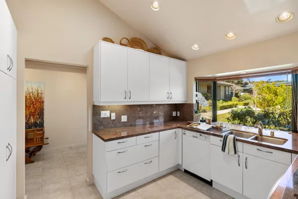 $1,399,000 | 94 Del Mesa Carmel, Carmel, CA 93923
