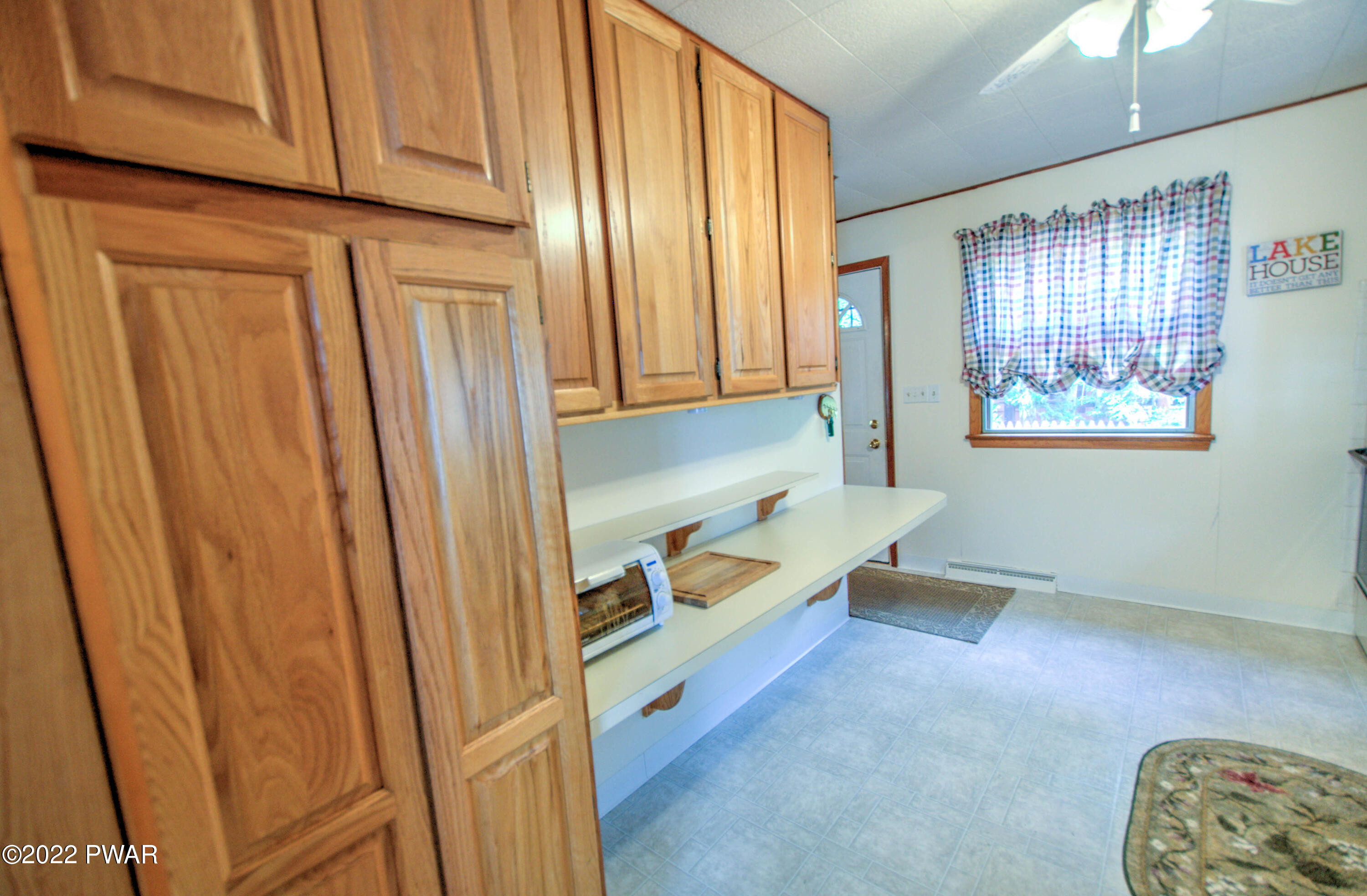 24 Park Road Lakeville, PA 18438 - Photo 14 of 38