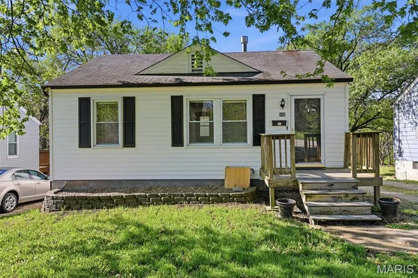 $180,000 | 306 Oaklawn Avenue, Warrenton, MO 63383