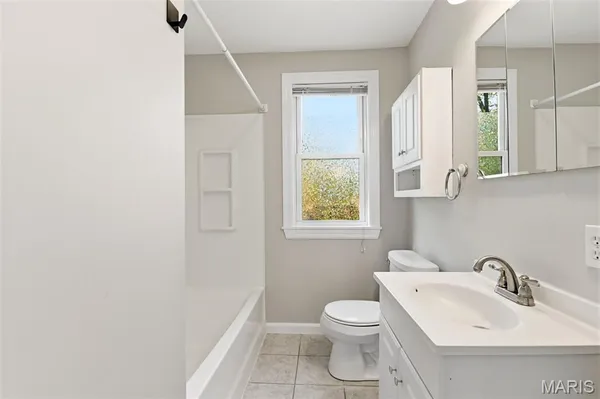 $180,000 | 306 Oaklawn Avenue, Warrenton, MO 63383