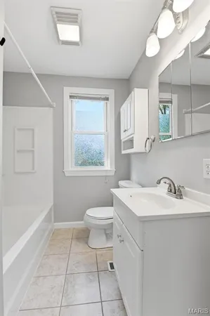 $180,000 | 306 Oaklawn Avenue, Warrenton, MO 63383