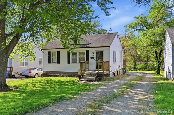 $180,000 | 306 Oaklawn Avenue, Warrenton, MO 63383