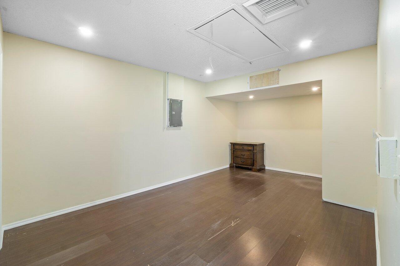 6090 Lambeth Circle Lake Worth, FL 33463 - Photo 18 of 23 019-6090LambethCircle-LakeWorth-FL-33463