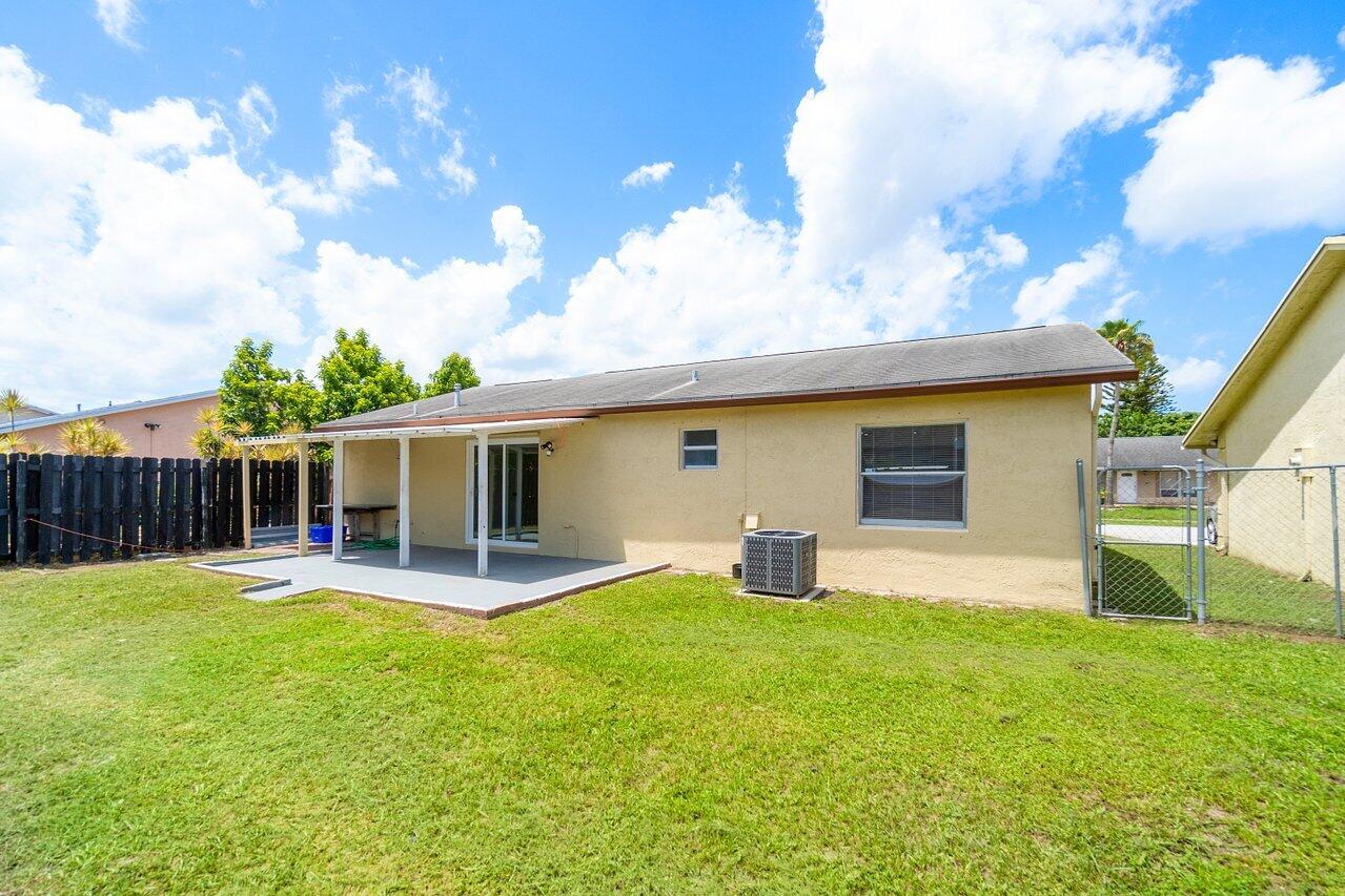 6090 Lambeth Circle Lake Worth, FL 33463 - Photo 23 of 23 026-6090LambethCircle-LakeWorth-FL-33463