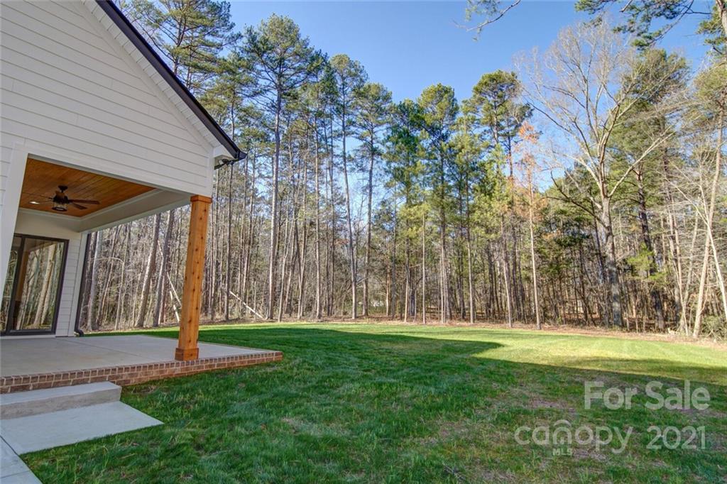 3017 McLendon Road Matthews, NC 28104 - Photo 7 of 47 a garden with trees