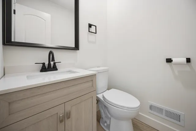 $315,000 | 521 Vale Avenue, Rockford, IL 61107