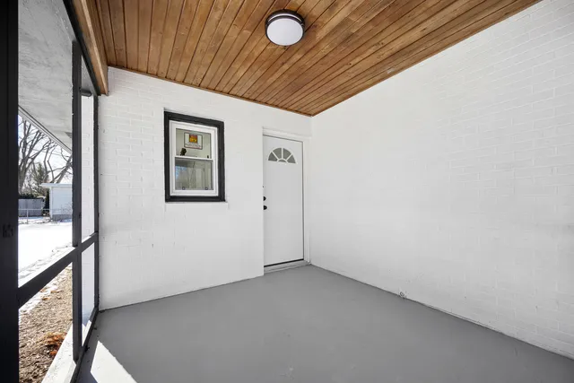 $315,000 | 521 Vale Avenue, Rockford, IL 61107