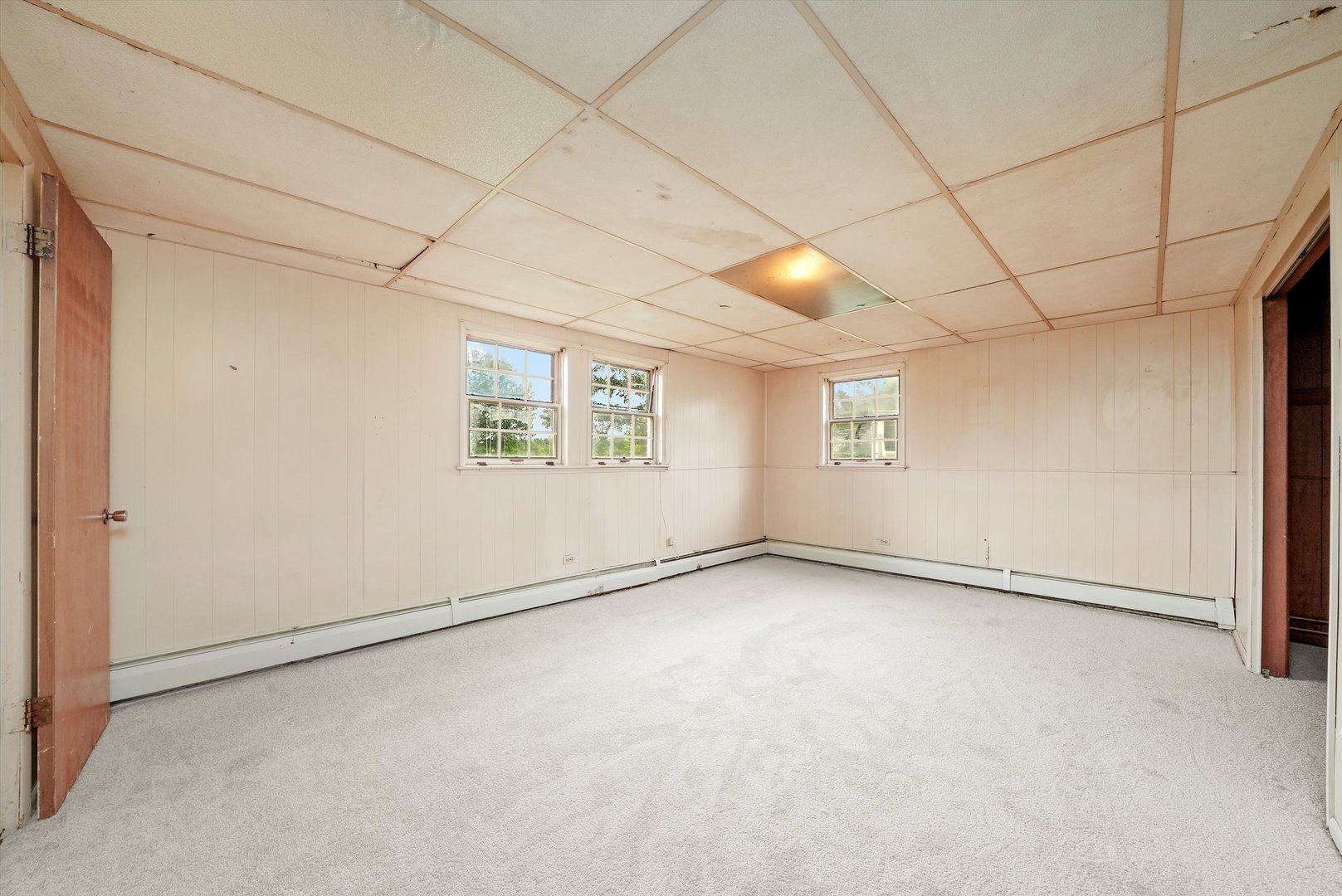 1406 Lincoln Road McHenry, IL 60051 - Photo 30 of 39 an empty room with windows