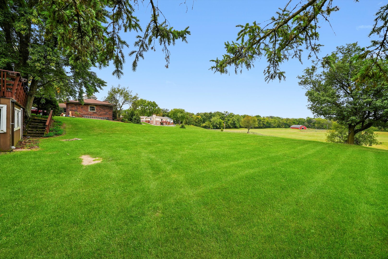 1406 Lincoln Road McHenry, IL 60051 - Photo 37 of 39 a view of yard with grass and a trees