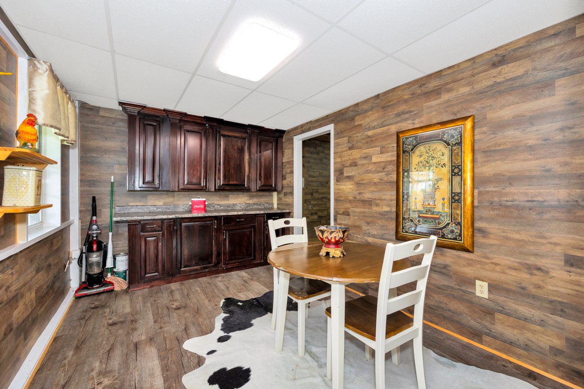 21 Meeting House Road Ardmore, TN 38449 - Photo 44 of 62 a view of a dining room with furniture window and wooden floor