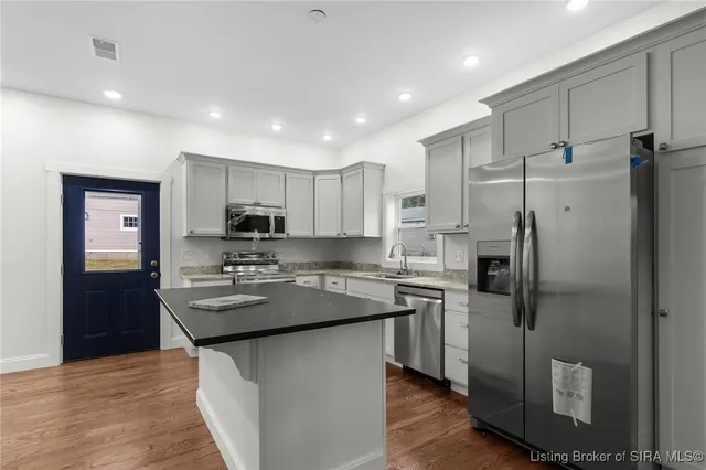 $295,000 | 1122 West 2nd Street, Madison, IN 47250