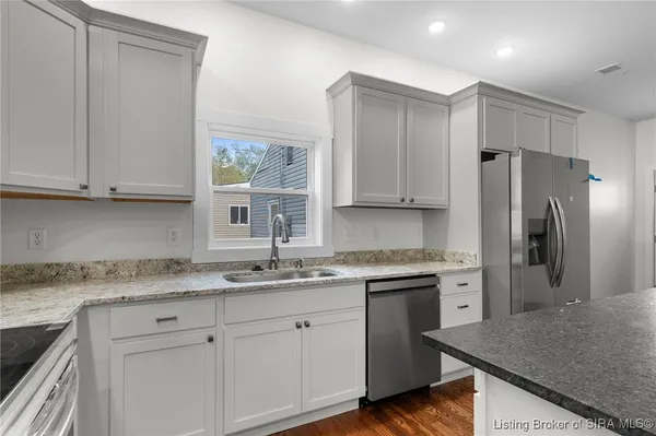 $290,000 | 1122 West 2nd Street, Madison, IN 47250
